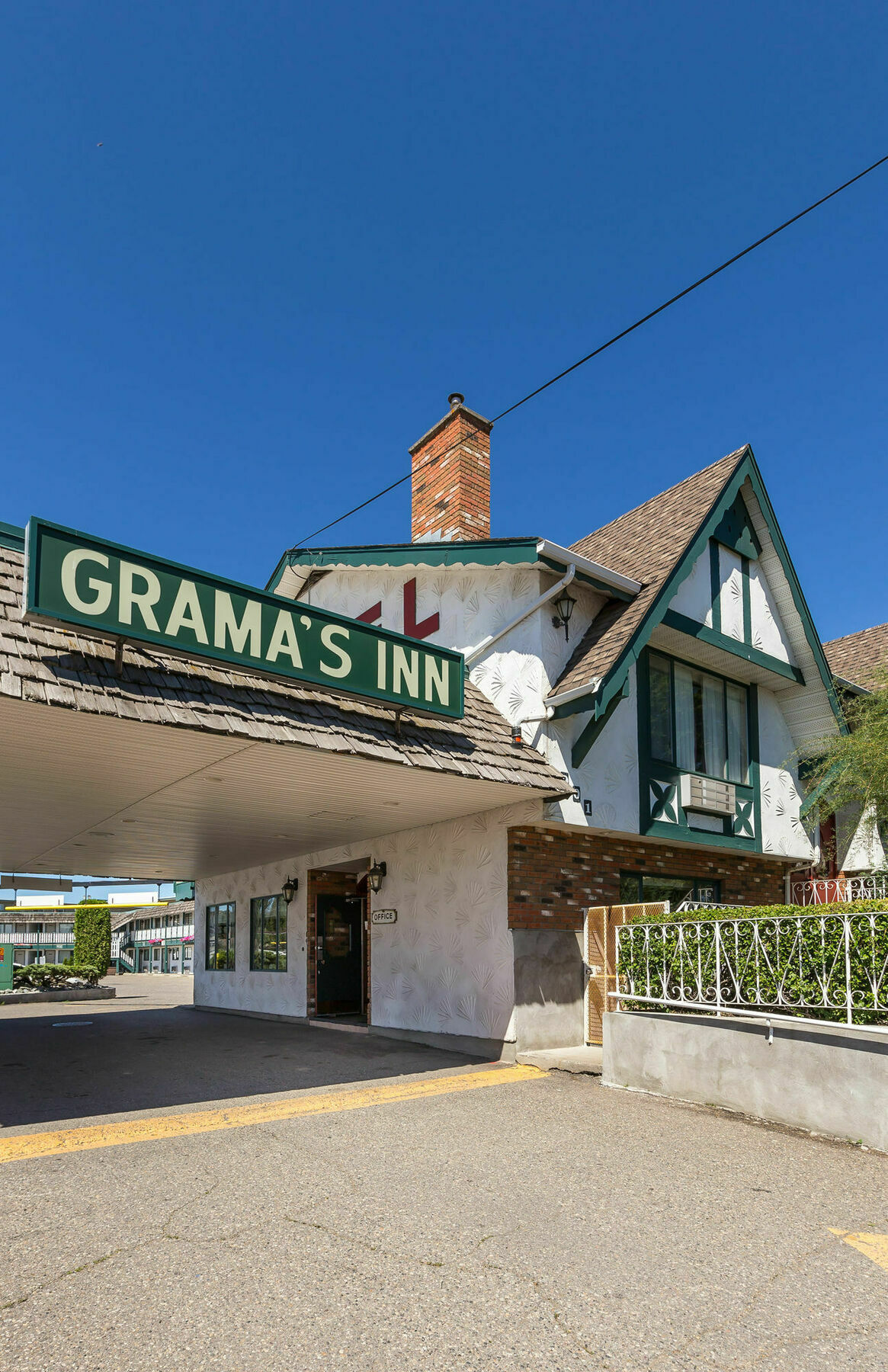 Grama'S Inn Prince George Exterior foto